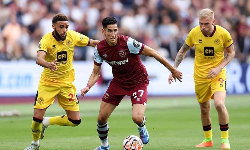 关于史图加特联队客场失利,排名下滑的信息 关于史图加特联队客场失利,排名下滑的信息