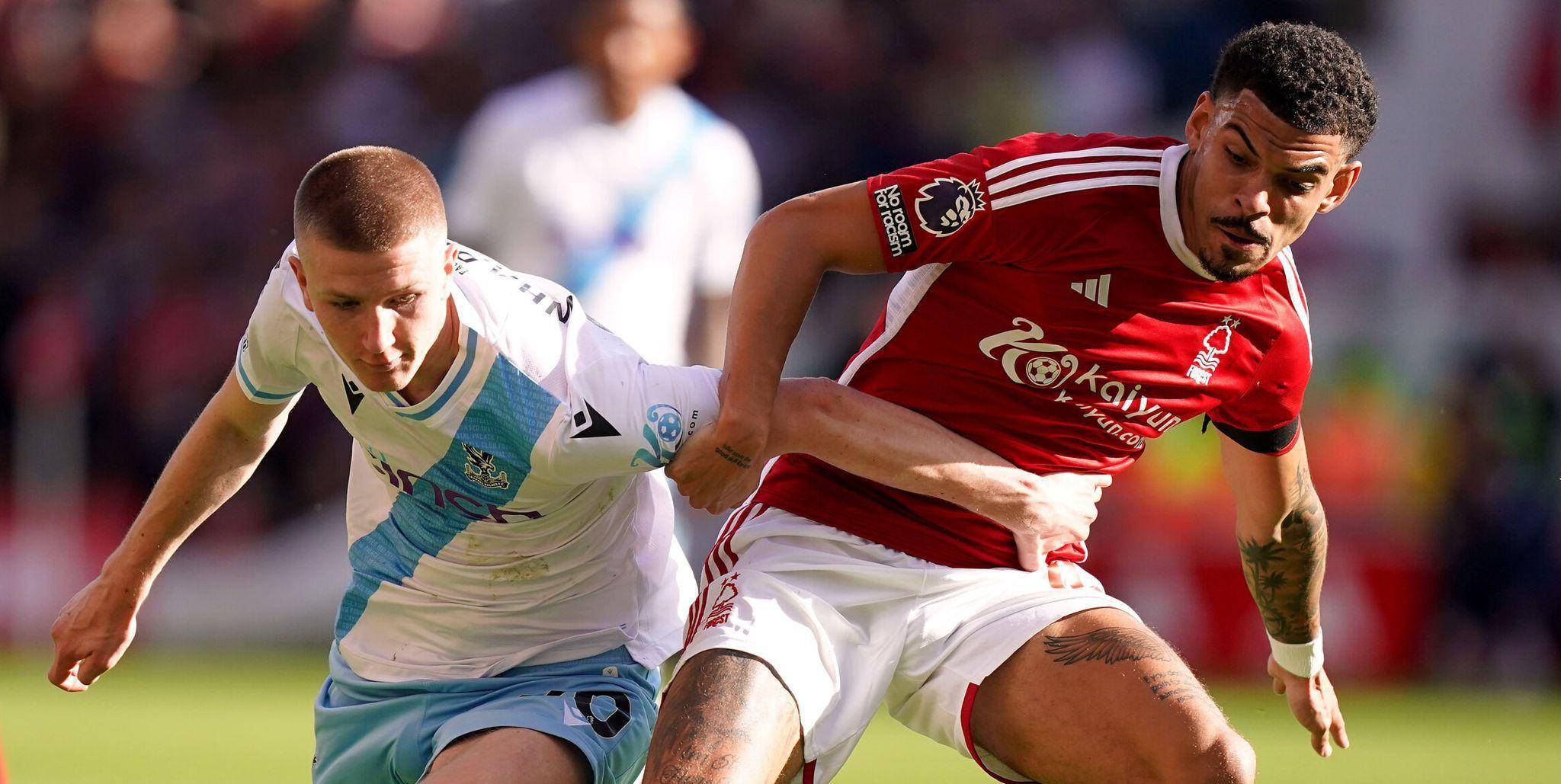 伯恩利客场不敌狼队，遭遇两连败的简单介绍